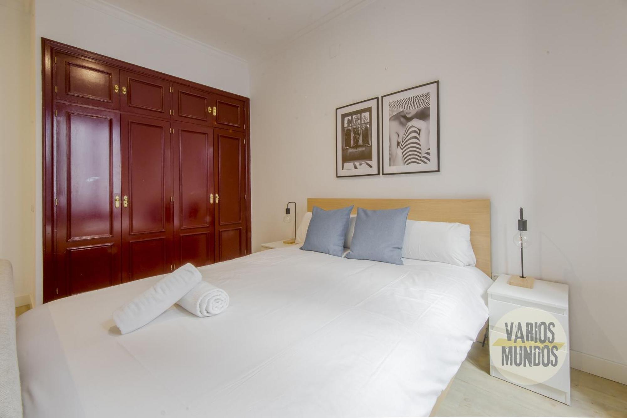 Beautiful Loft Para 3Pax En Huertas-Cortes Madrid Exterior photo