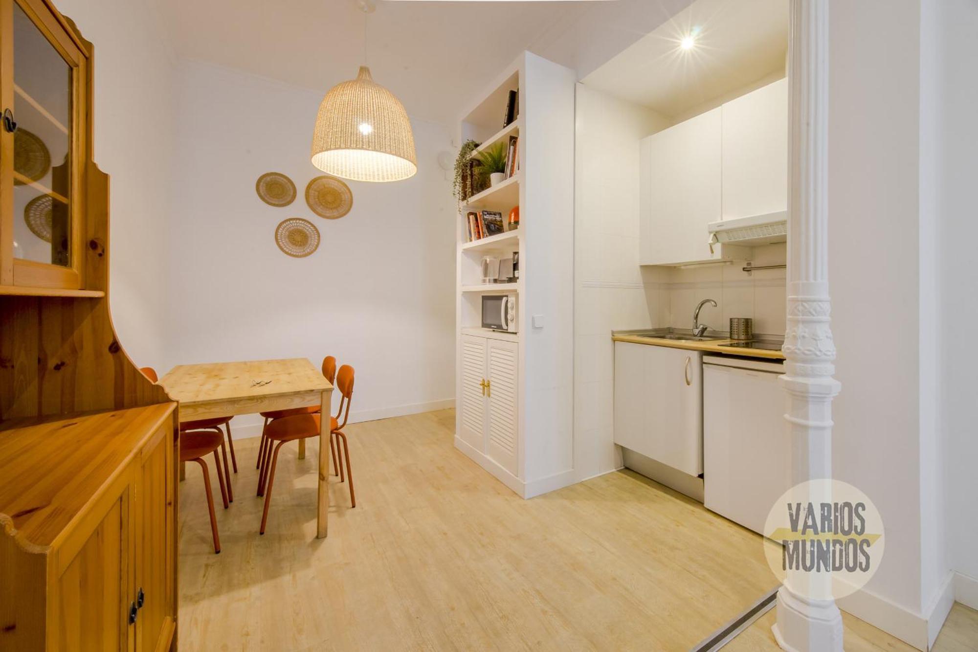 Beautiful Loft Para 3Pax En Huertas-Cortes Madrid Exterior photo
