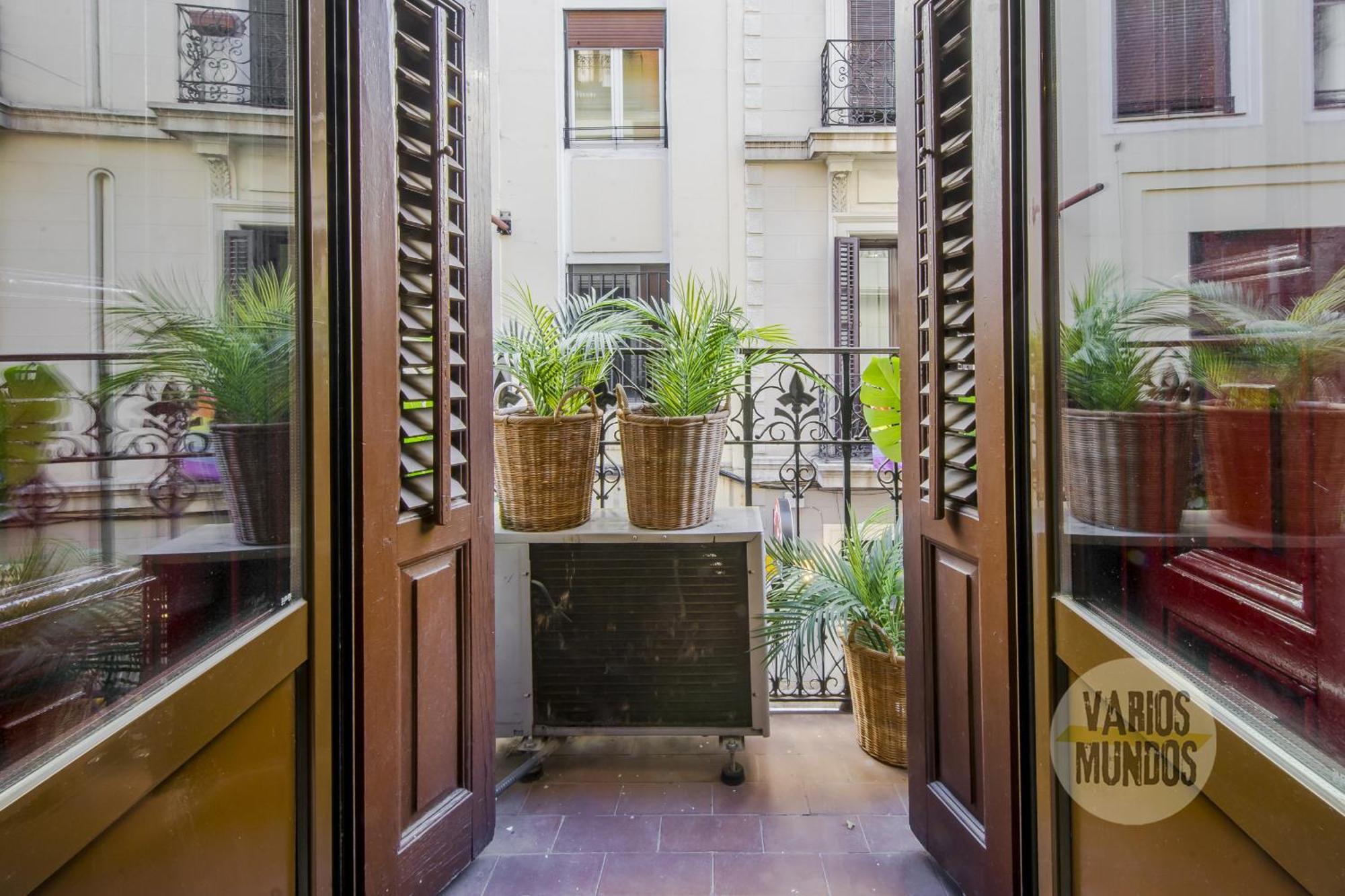 Beautiful Loft Para 3Pax En Huertas-Cortes Madrid Exterior photo